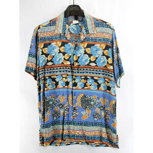 Vtg Le Garage French Button Up France Medium Short Sleeve Rayon Button up Floral